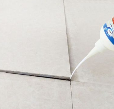 户县瓷砖空鼓维修公司分享卫生间瓷砖脱落的原因可能有以下几点